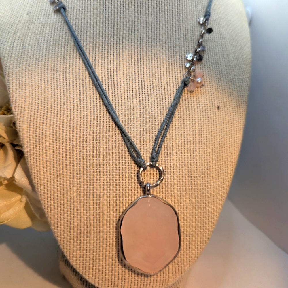 ⭐Silpada Rosequartz Necklace